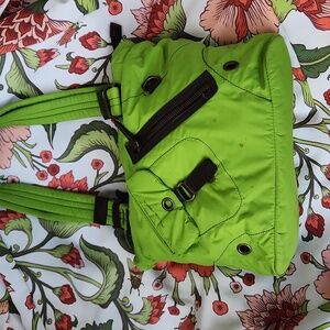 Benetton Shoulder Puffer Shoulder Purse, Summer Green